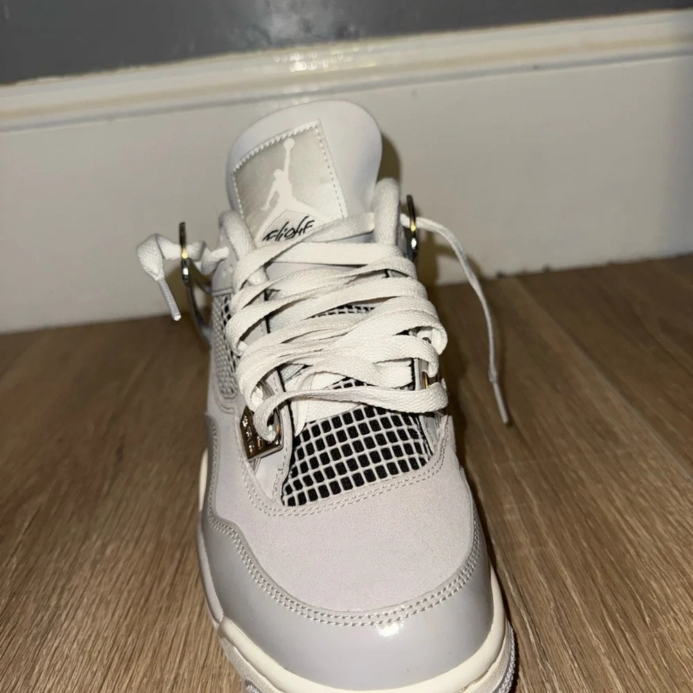 Jordan 4’s Frozen moment - Picture 3 of 9